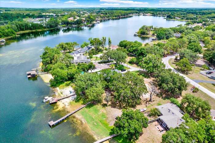 photo 7: 3207 LAKE PADGETT DRIVE, LAND O LAKES FL 34639