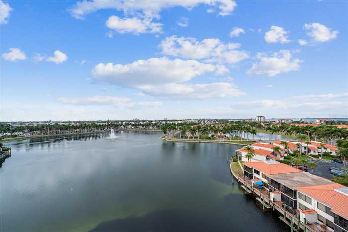 photo 2: 6294 BAHIA DEL MAR CIRCLE Unit 904, ST PETERSBURG FL 33715