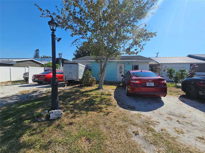 photo 1: 1107 29TH AVENUE W, BRADENTON FL 34205