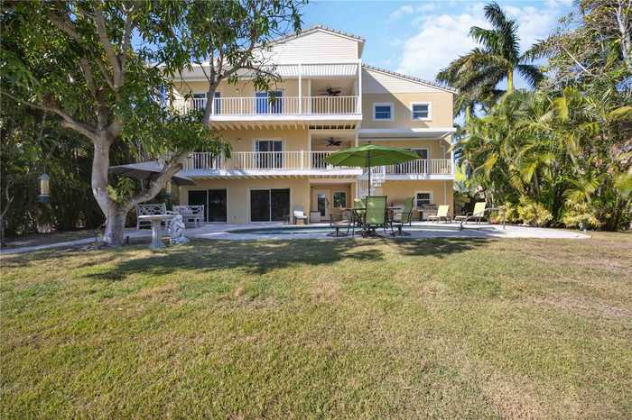 photo 2: 614 NORTON STREET, LONGBOAT KEY FL 34228