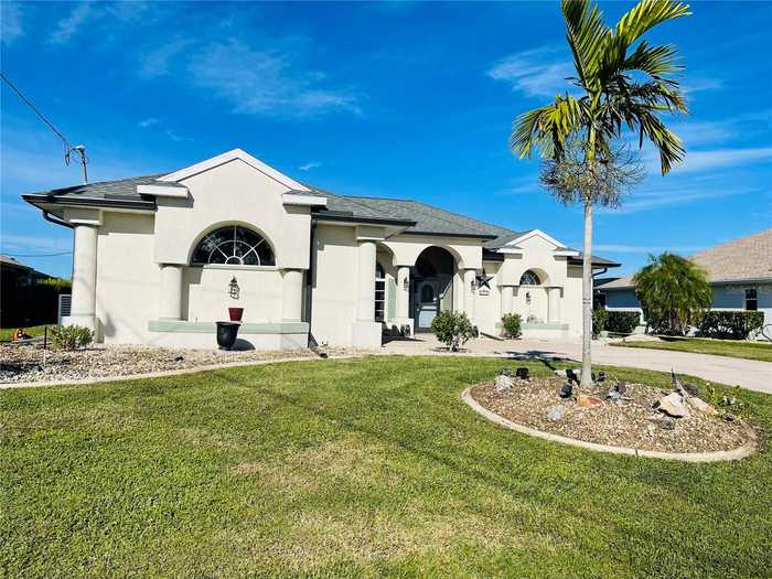 photo 1: 8 SPORTSMAN TERRACE, ROTONDA WEST FL 33947