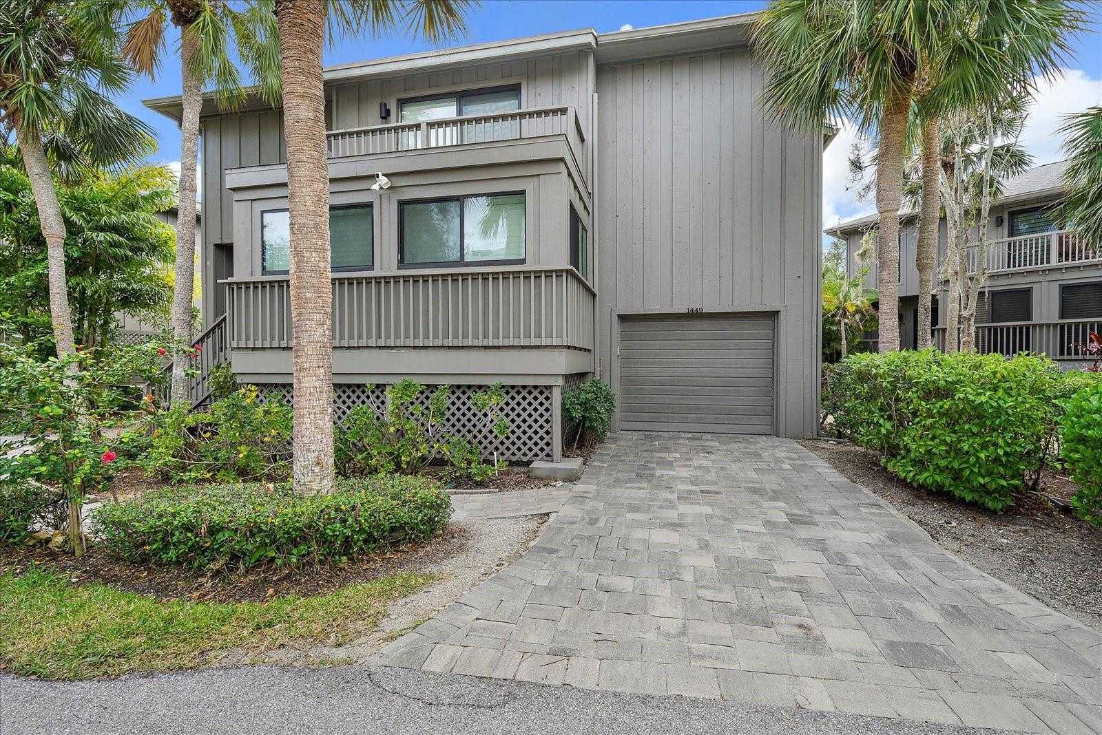 photo 2: 1449 LANDINGS CIRCLE Unit 67, SARASOTA FL 34231