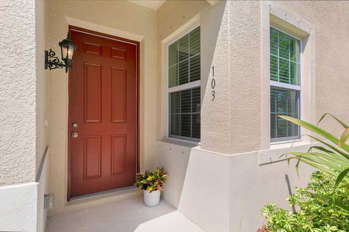 photo 2: 3207 ORIOLE DRIVE Unit 103, SARASOTA FL 34243