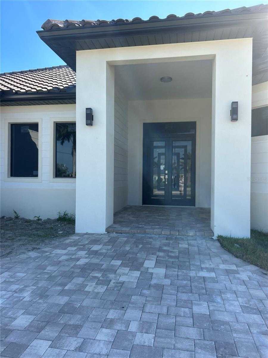 photo 3: 432 GUN CAY LANE, PUNTA GORDA FL 33950