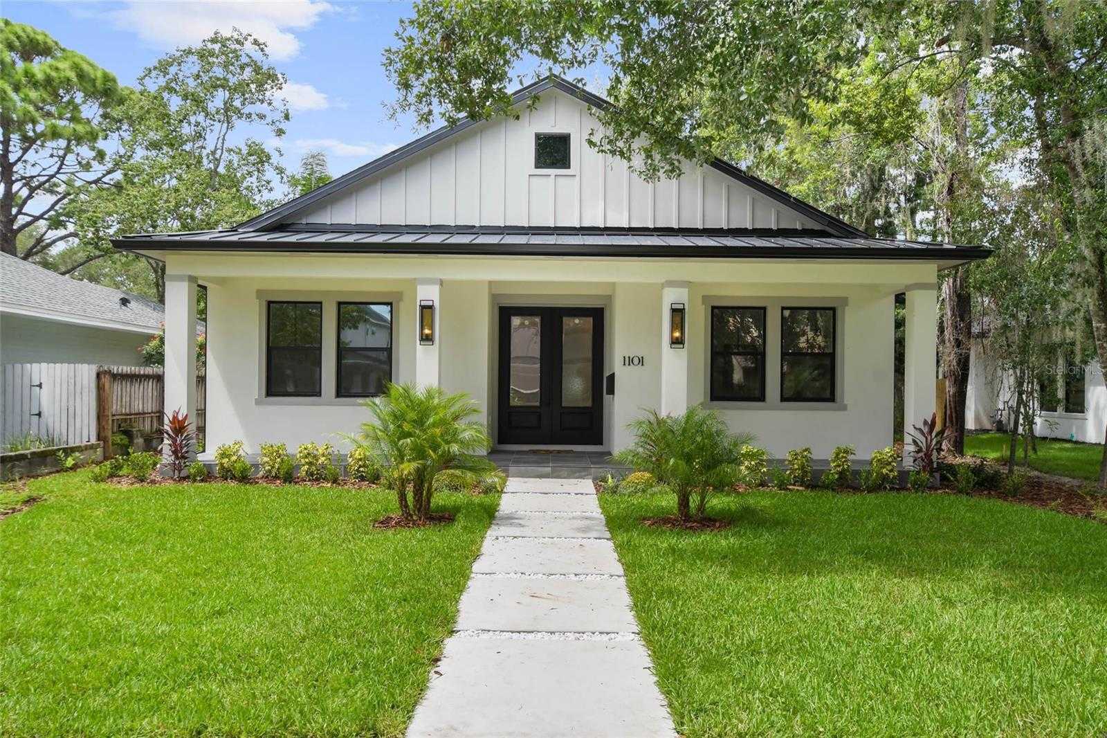 photo 1: 1101 KENWOOD AVENUE, WINTER PARK FL 32789