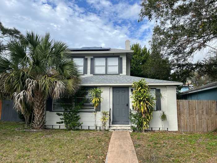 photo 1: 4761 1ST AVENUE N, ST PETERSBURG FL 33713