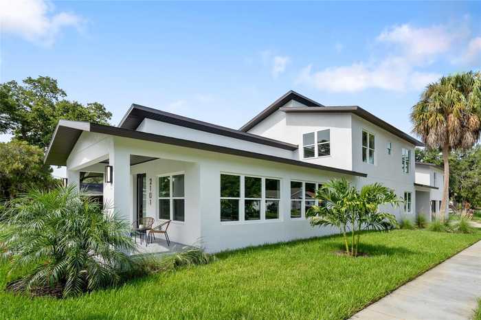 photo 1: 2101 35TH STREET S, ST PETERSBURG FL 33711