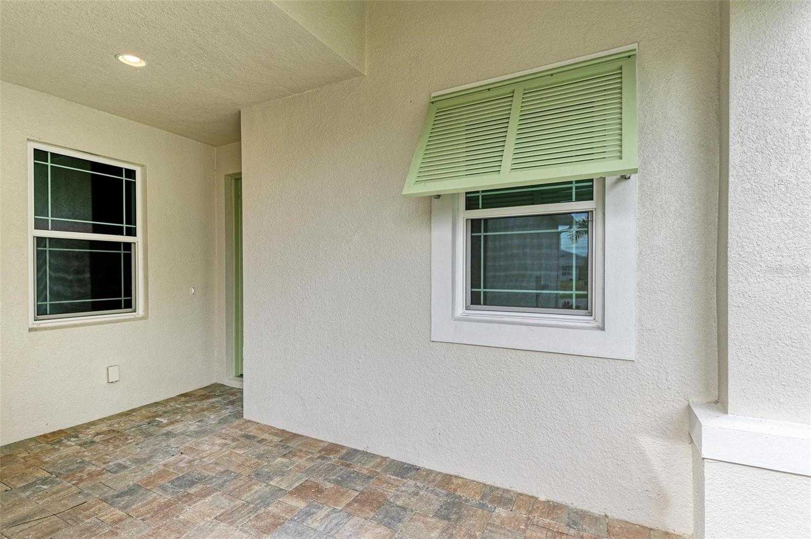 photo 2: 157 OKEEFFE CIRCLE, BRADENTON FL 34212