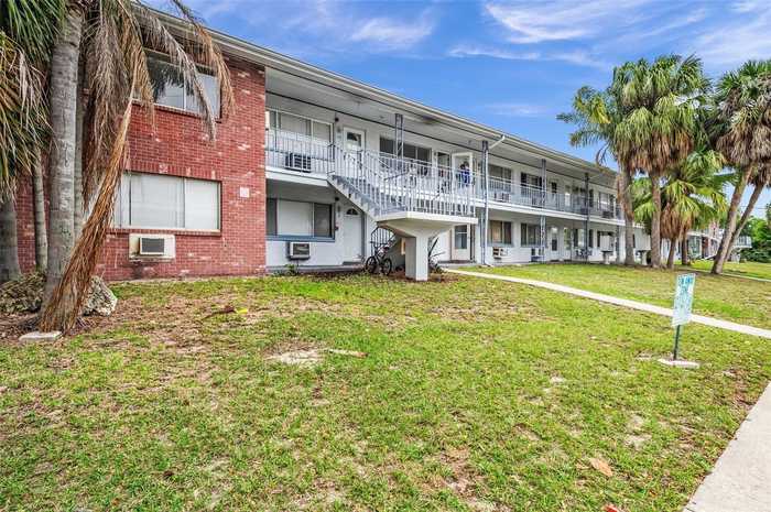 photo 1: 2353 SHELLEY STREET Unit 18, CLEARWATER FL 33765