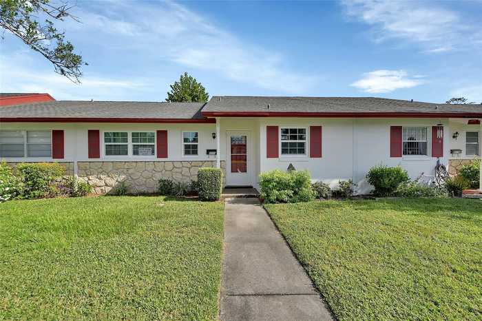 photo 1: 217 N HILL AVENUE Unit 20, DELAND FL 32724