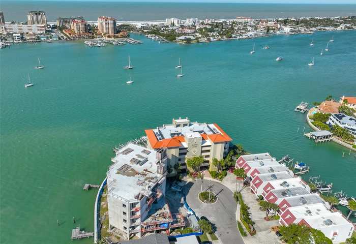 photo 2: 200 SKIFF POINT Unit 302, CLEARWATER FL 33767