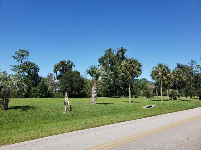 photo 4: NE 3RD STREET, LAKE BUTLER FL 32054