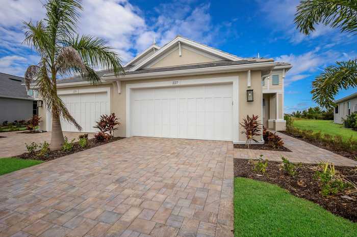 photo 1: 227 OKEEFFE CIRCLE, BRADENTON FL 34212