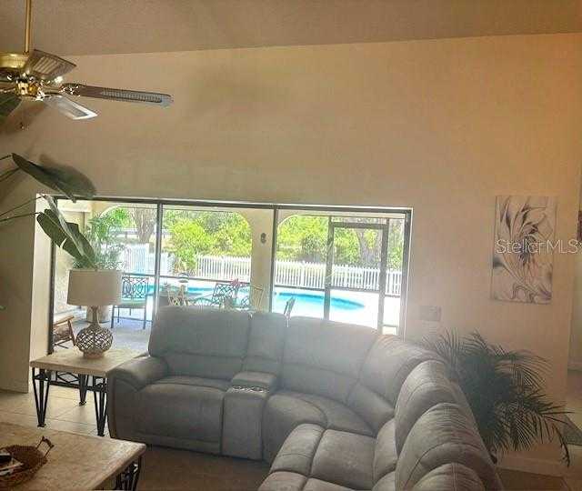 photo 3: 13509 2ND AVENUE E, BRADENTON FL 34212