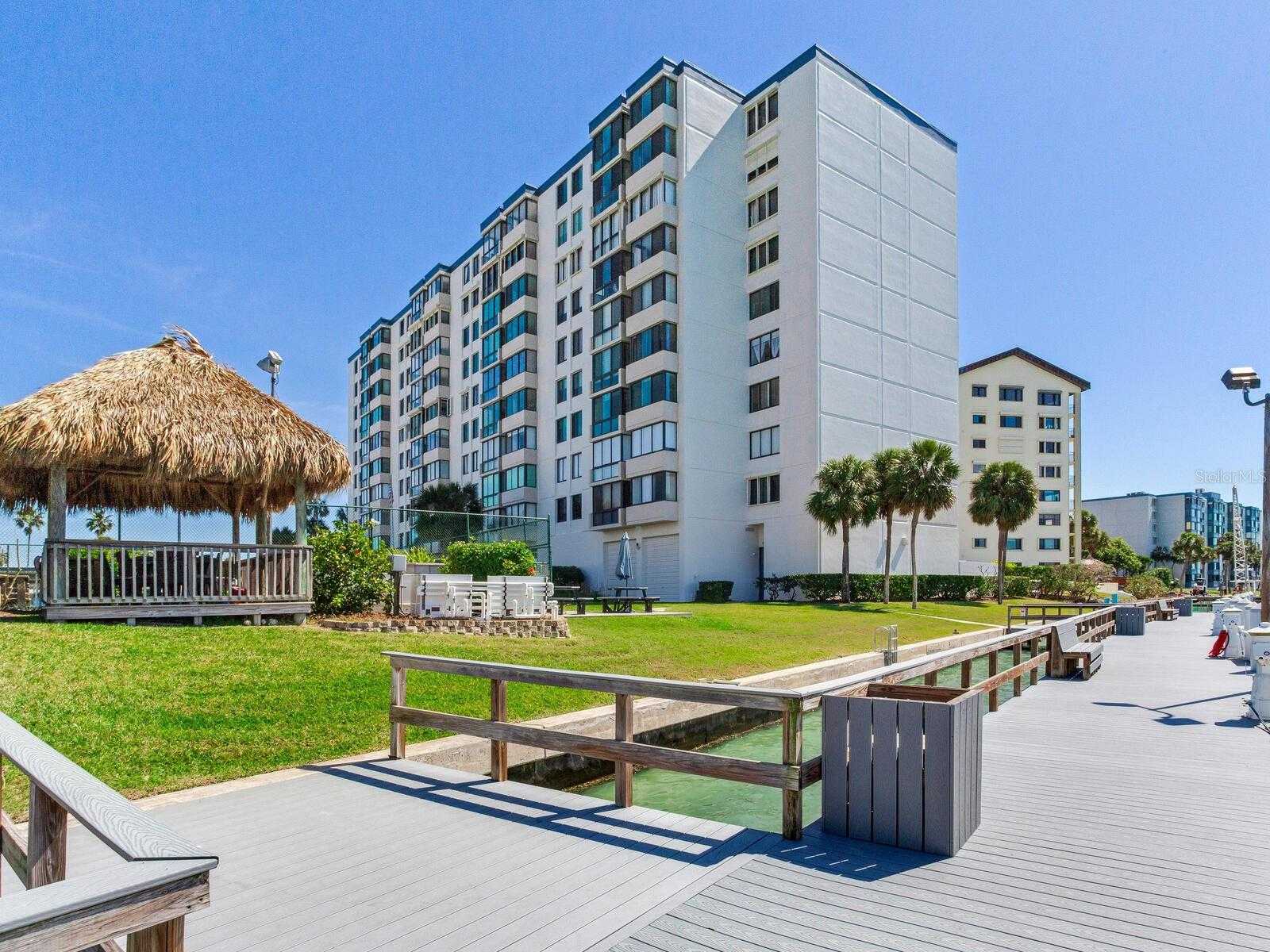 photo 2: 660 ISLAND WAY Unit 1005, CLEARWATER FL 33767