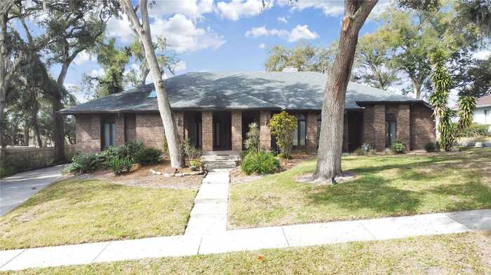 photo 1: 8306 N RIVER HIGHLANDS PLACE, TAMPA FL 33617