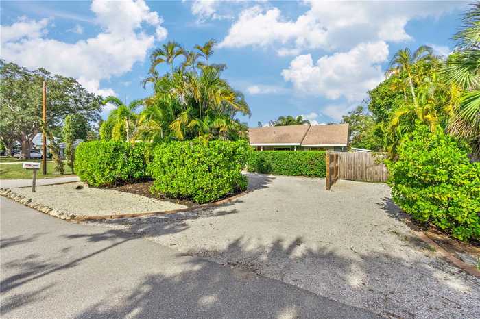 photo 2: 2329 OUTER DRIVE, SARASOTA FL 34231