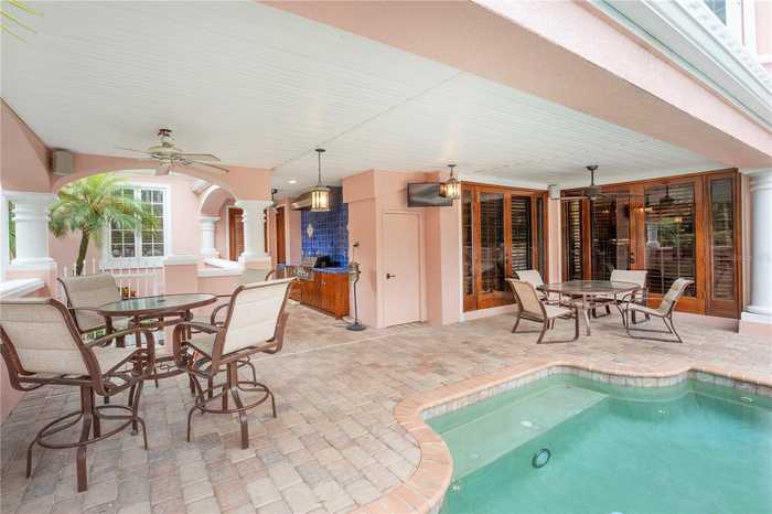 photo 2: 543 ISLEWORTH CLOSE, TARPON SPRINGS FL 34688