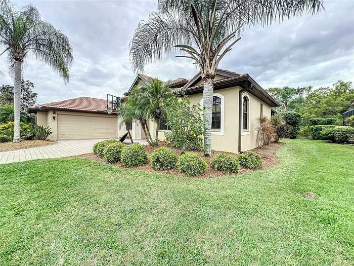 photo 2: 7659 TRILLIUM BOULEVARD, SARASOTA FL 34241