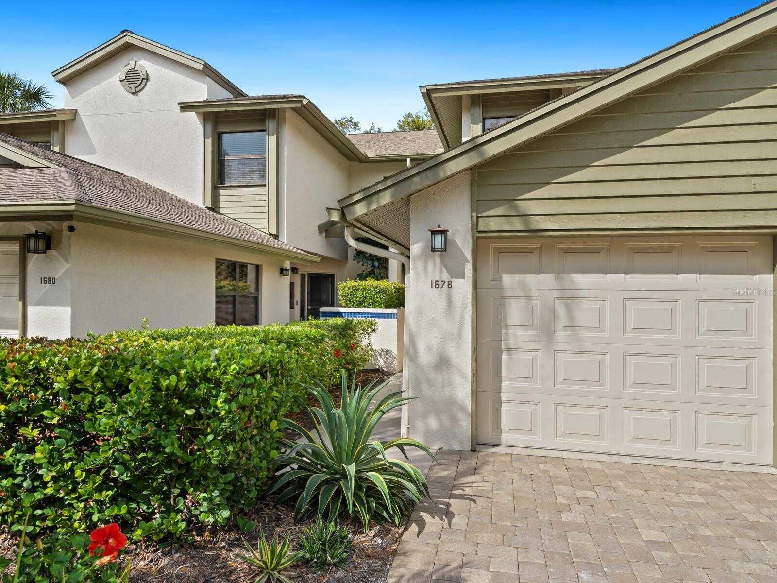 photo 2: 1678 STARLING DRIVE Unit 102, SARASOTA FL 34231