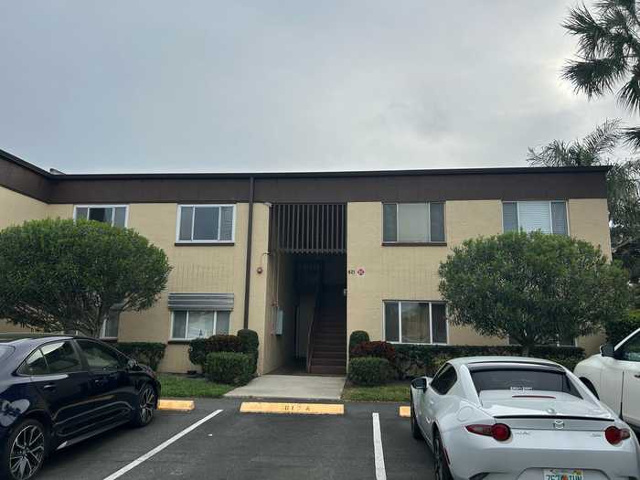 photo 1: 621 N KEENE ROAD Unit T-19, CLEARWATER FL 33755