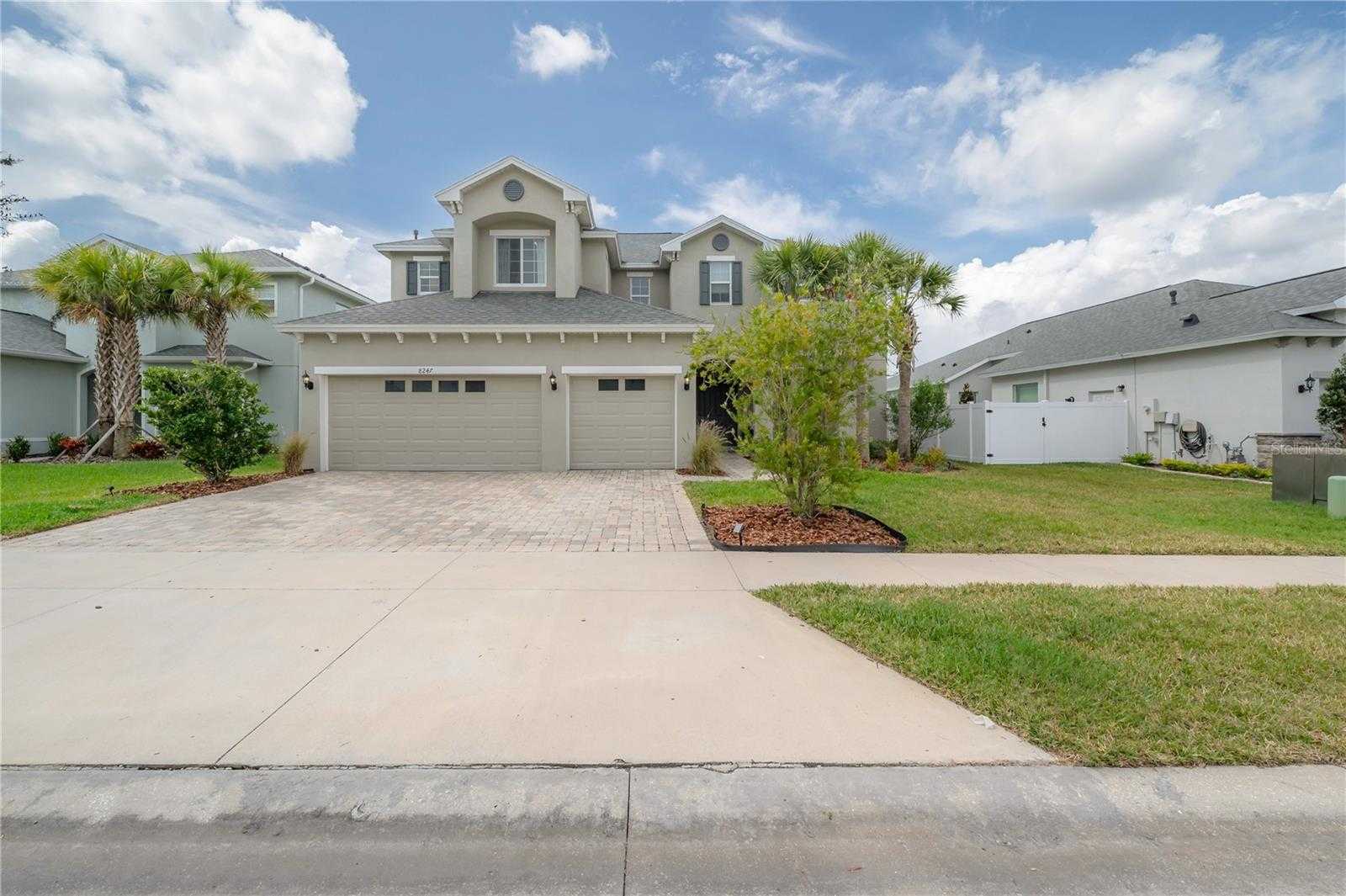 photo 3: 8247 EAGLE BROOK DRIVE, LAND O LAKES FL 34638