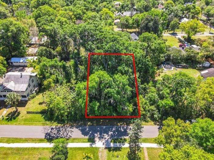 photo 10: GARDEN STREET, LAKE HELEN FL 32744