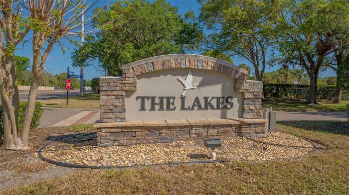 photo 2: 1755 OAK LAKES DRIVE, SARASOTA FL 34232