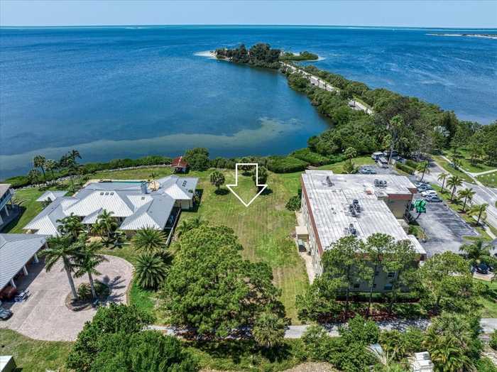 photo 1: 1725 GULF ROAD, TARPON SPRINGS FL 34689