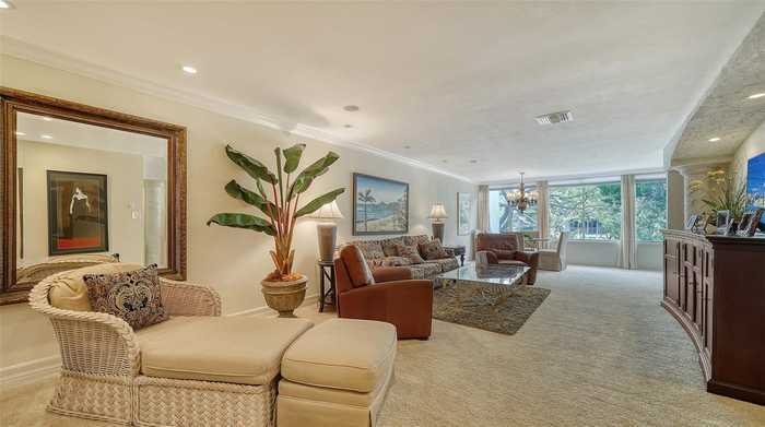 photo 2: 1200 E PEPPERTREE LANE Unit 203, SARASOTA FL 34242