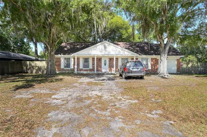 photo 2: 19910 LONGLEAF DRIVE, LUTZ FL 33548