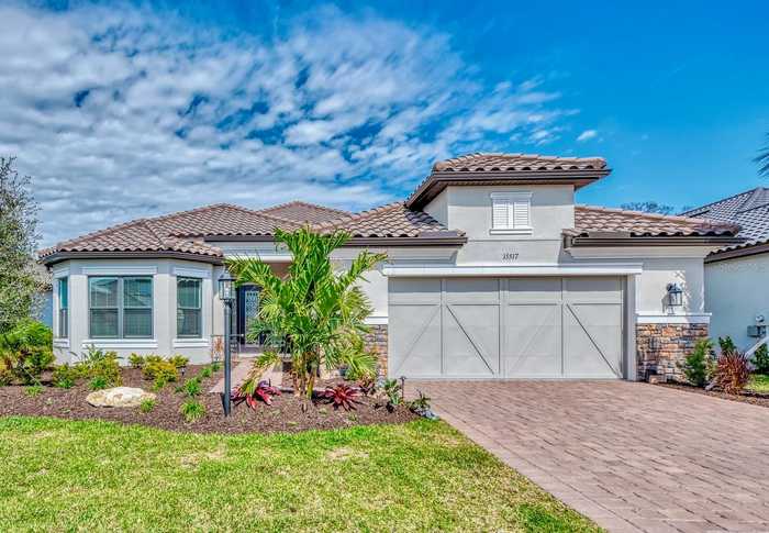 photo 1: 15517 DERNA TERRACE, BRADENTON FL 34211