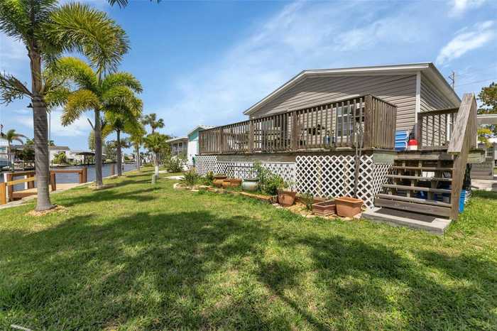 photo 1: 3127 BAYSIDE PARKWAY, PUNTA GORDA FL 33982