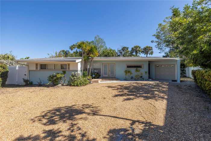 photo 2: 236 45TH AVENUE, ST PETE BEACH FL 33706