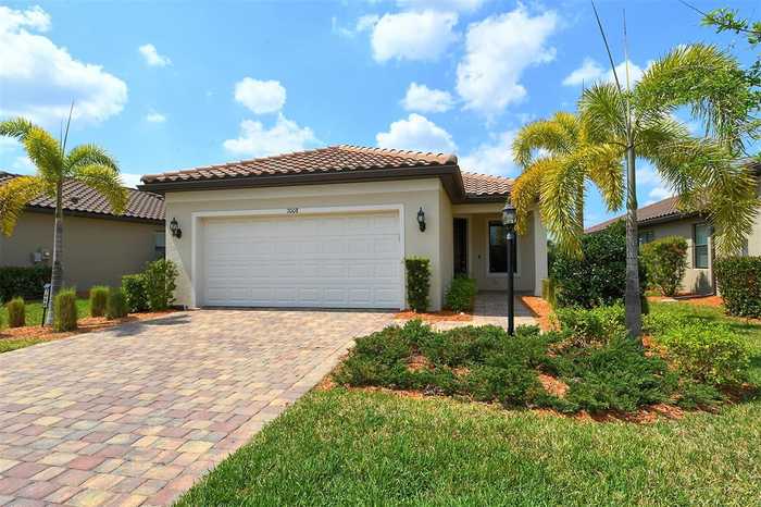 photo 1: 7008 HANOVER COURT, LAKEWOOD RANCH FL 34202