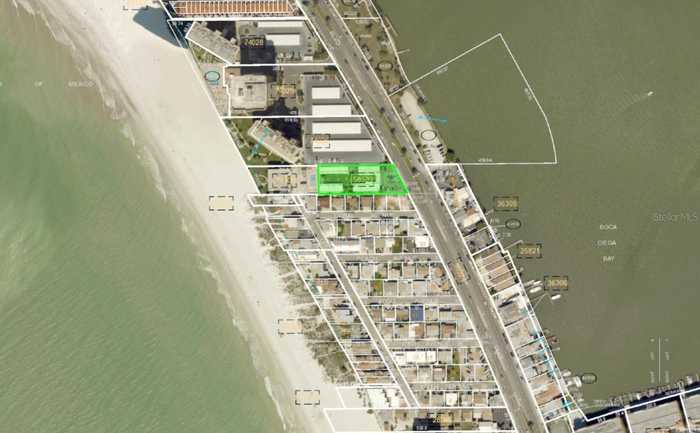 photo 2: 17880 GULF BOULEVARD Unit 4, REDINGTON SHORES FL 33708