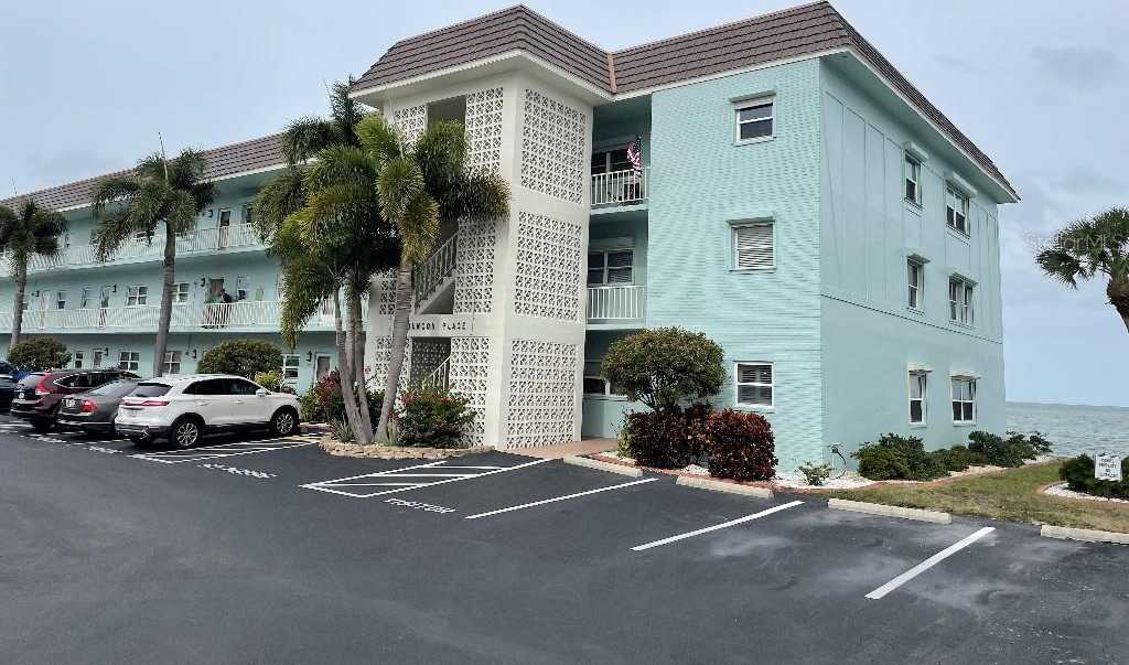 photo 1: 7 DUNOON PLACE Unit 104, DUNEDIN FL 34698