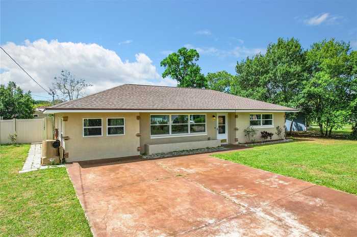 photo 1: 9 OAK STREET, YALAHA FL 34797