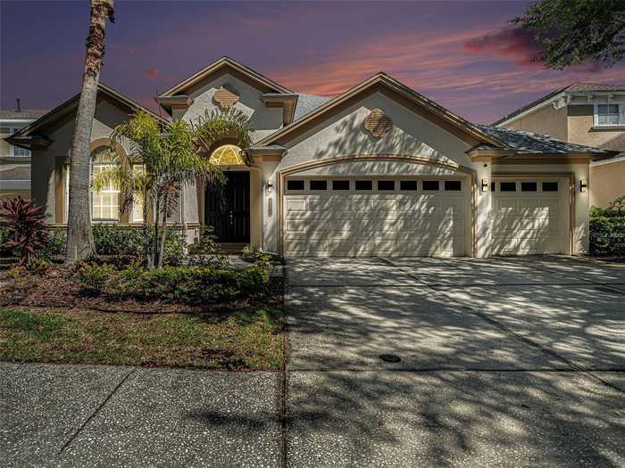 photo 2: 8334 OLD TOWN DRIVE, TAMPA FL 33647