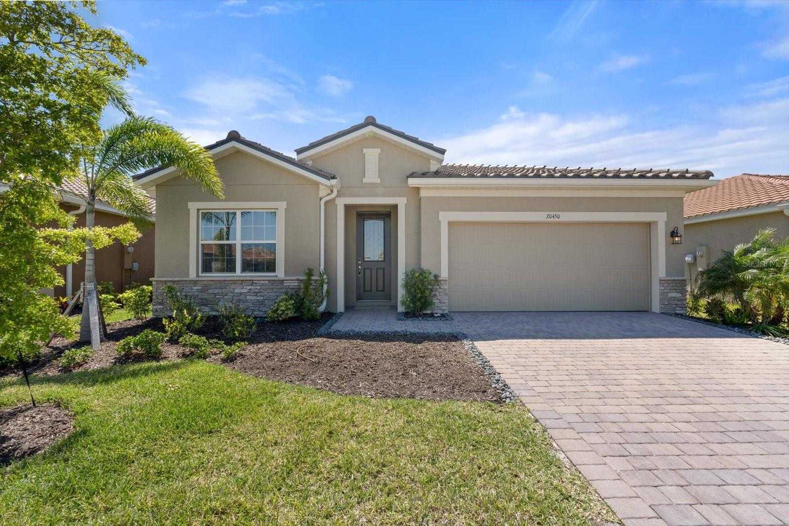 photo 3: 20450 REVIVAL LANE, VENICE FL 34293