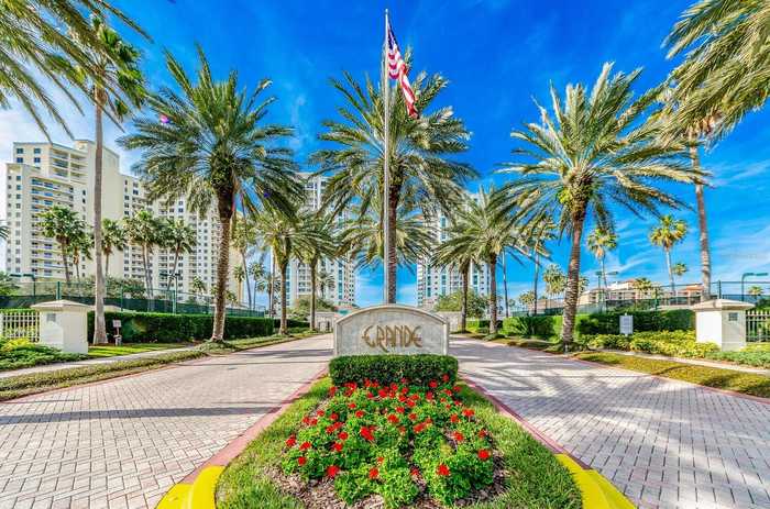 photo 2: 1180 GULF BOULEVARD Unit 1902, CLEARWATER BEACH FL 33767