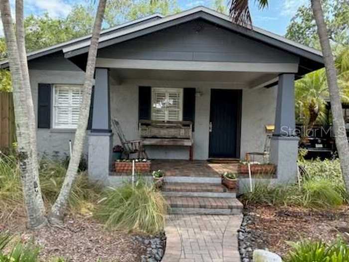 photo 1: 3006 W BAY VIEW AVENUE, TAMPA FL 33611