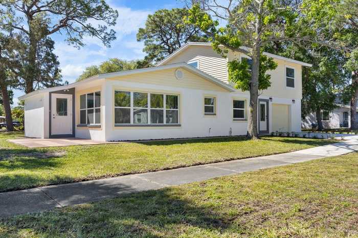 photo 1: 4038 HARRISBURG STREET NE, SAINT PETERSBURG FL 33703