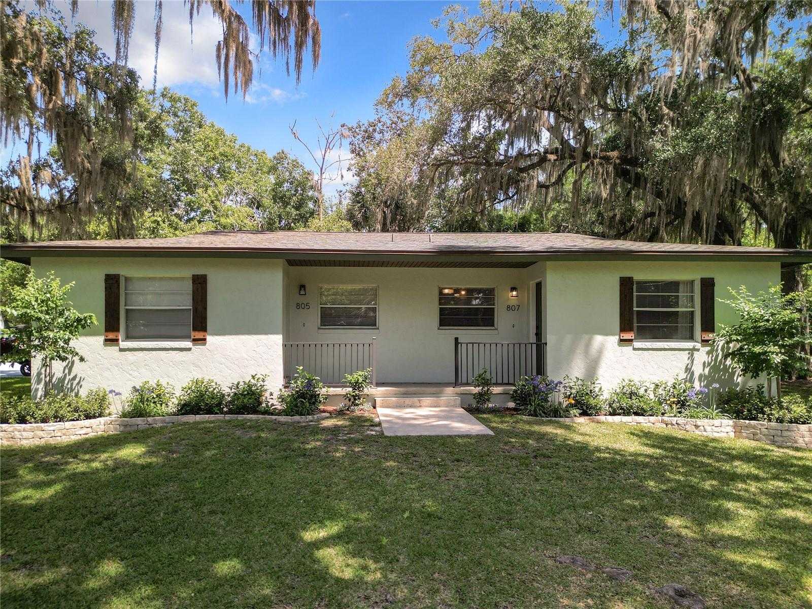 photo 1: 805 SE 14TH STREET, OCALA FL 34471