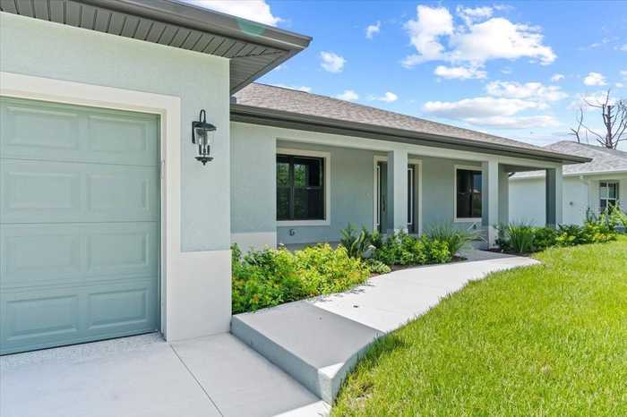 photo 2: 7075 BRANDYWINE DRIVE, ENGLEWOOD FL 34224