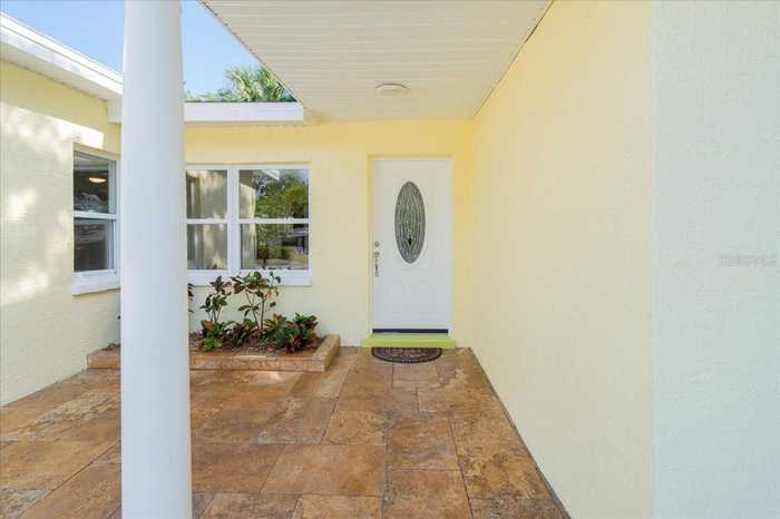 photo 2: 6614 10TH AVENUE TERRACE S, SAINT PETERSBURG FL 33707