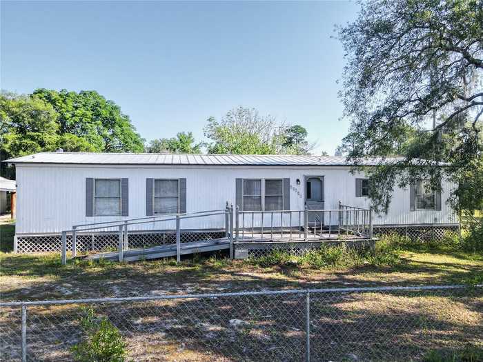 photo 1: 31705 ANOTHER ANNA RD, DELAND FL 32720