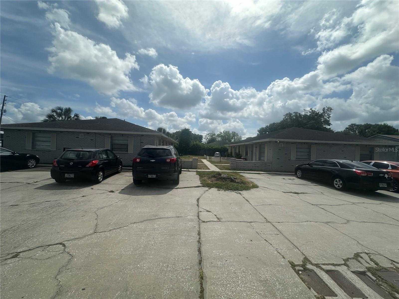 photo 1: 452-458 CHOCTAW AVENUE, LAKELAND FL 33815