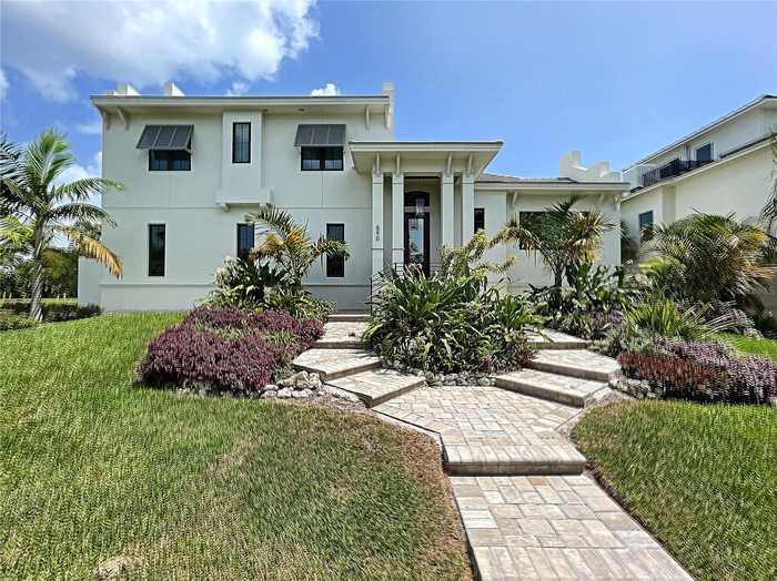 photo 1: 590 HIBISCUS WAY, LONGBOAT KEY FL 34228