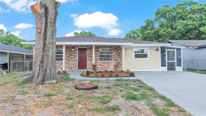 photo 1: 2015 SOMERVILLE DRIVE S, LAKELAND FL 33815